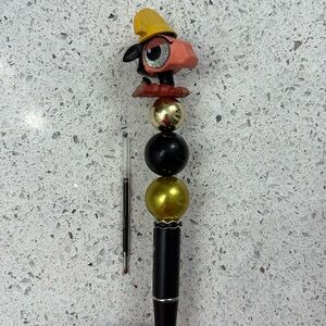 Kuzko Doorables Pen with ink refill